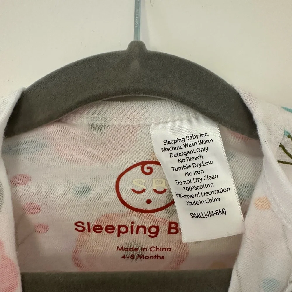 NWOT Sleeping Baby Zip A Dee Zip Swaddle, Floral Garden Dreams, Size S, 4-8 m. - Picture 3 of 3